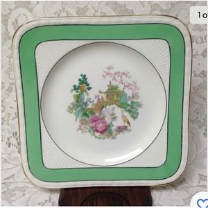 Vintage, Rare, Myott, England,Variant, GreenTrim Gaudy Blue Willow, 8in Plate